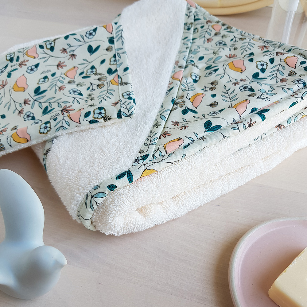 Cape De Bain Bebe Oisillons En Eponge De Coton Ecrue